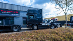 20260329-Tom-Holding-00352